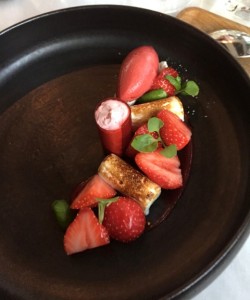 Dessert fraises guimauve